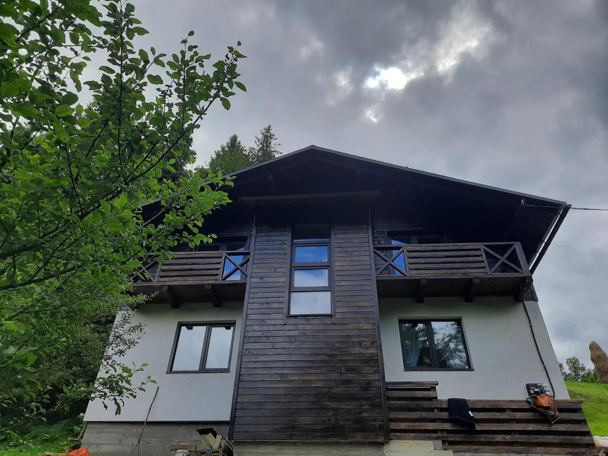 Під Боржавою Pilipets Luaran gambar